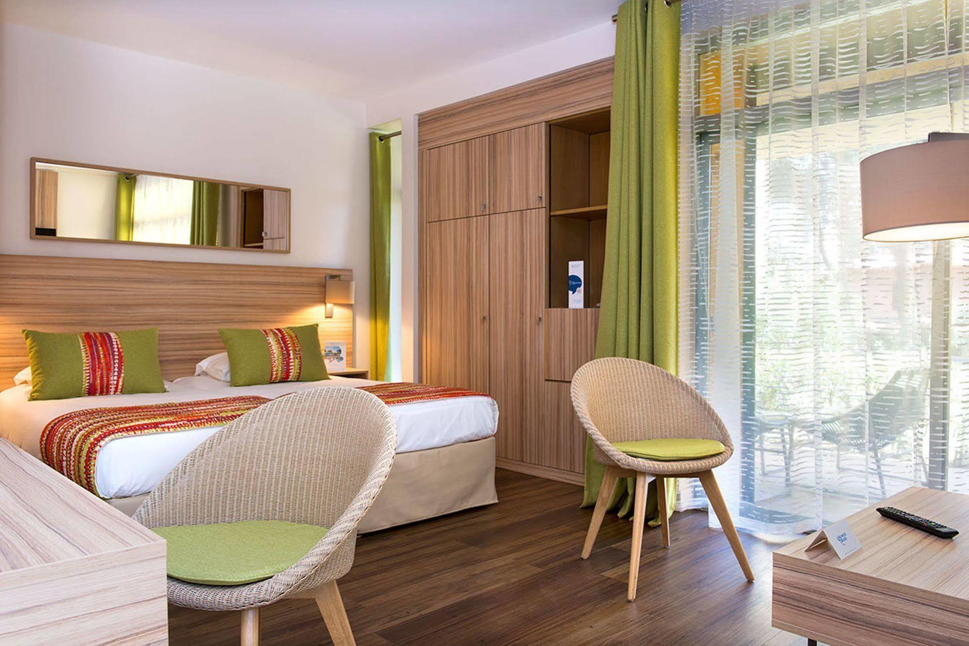 Hotel Vacances Bleues Delcloy Saint-Jean-Cap-Ferrat Exterior foto