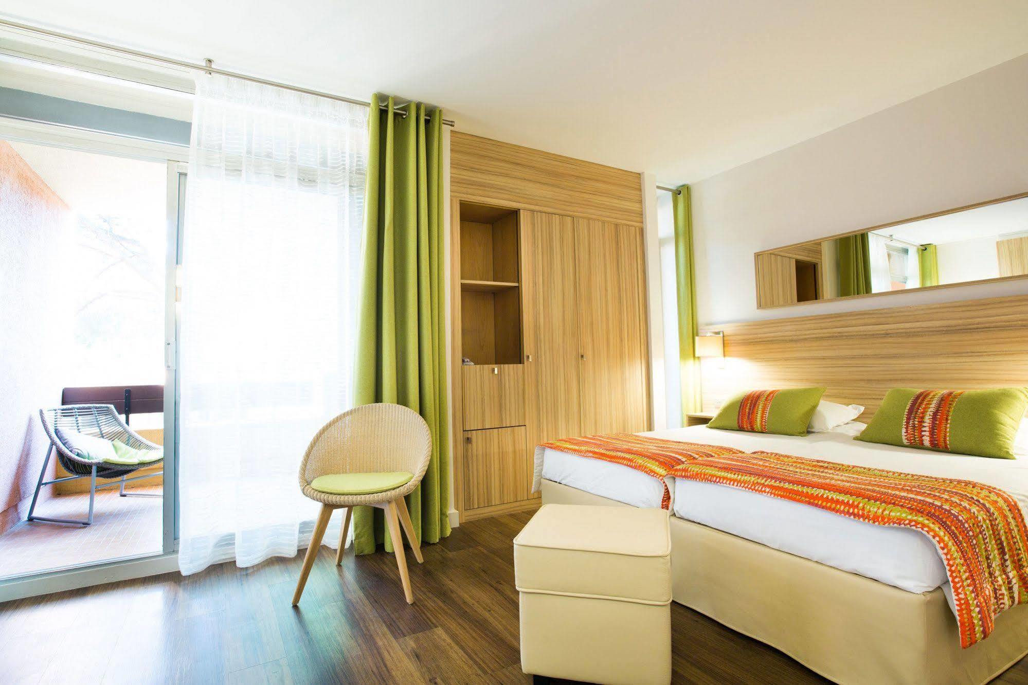 Hotel Vacances Bleues Delcloy Saint-Jean-Cap-Ferrat Exterior foto